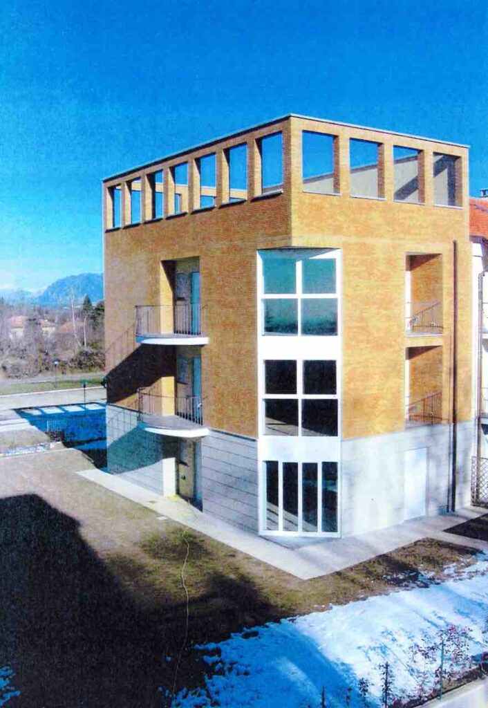 2002-2005 Complesso Residenziale Como